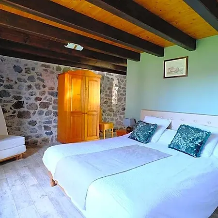 فندق مبيت وإفطار Ferme De Lamourio
