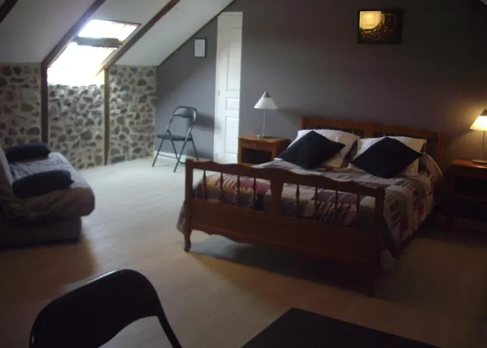 Ferme De Lamourio Saint-Cernin (Cantal)